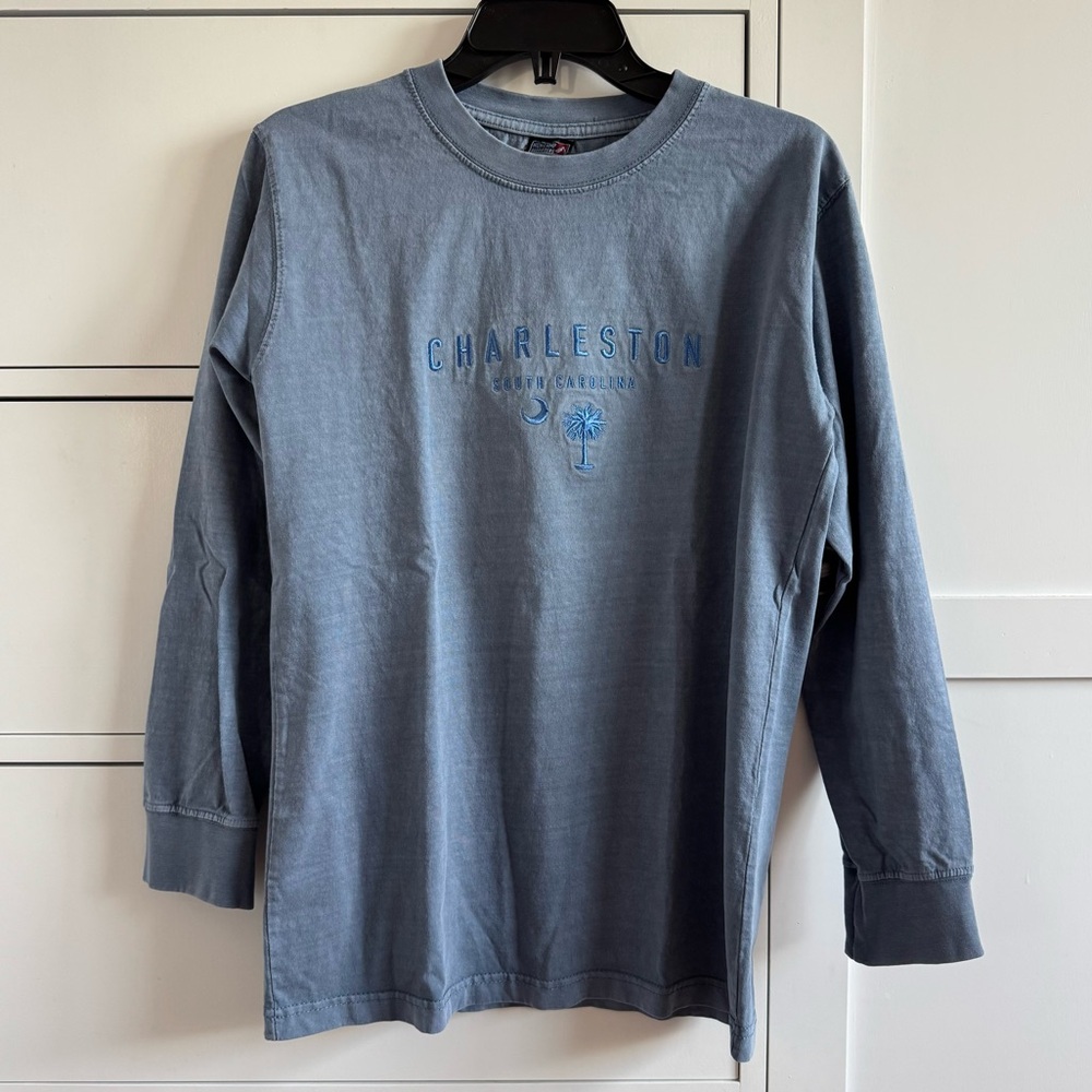 NWOT Charleston South Carolina Long Sleeve T-shirt